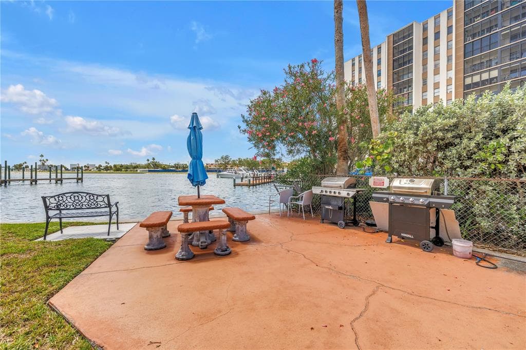 10375 PARADISE BOULEVARD 51 photo 4