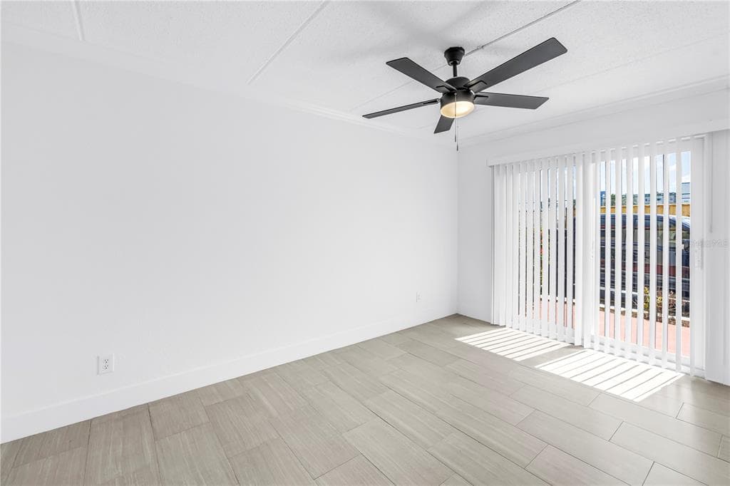 10375 PARADISE BOULEVARD 51 photo 25