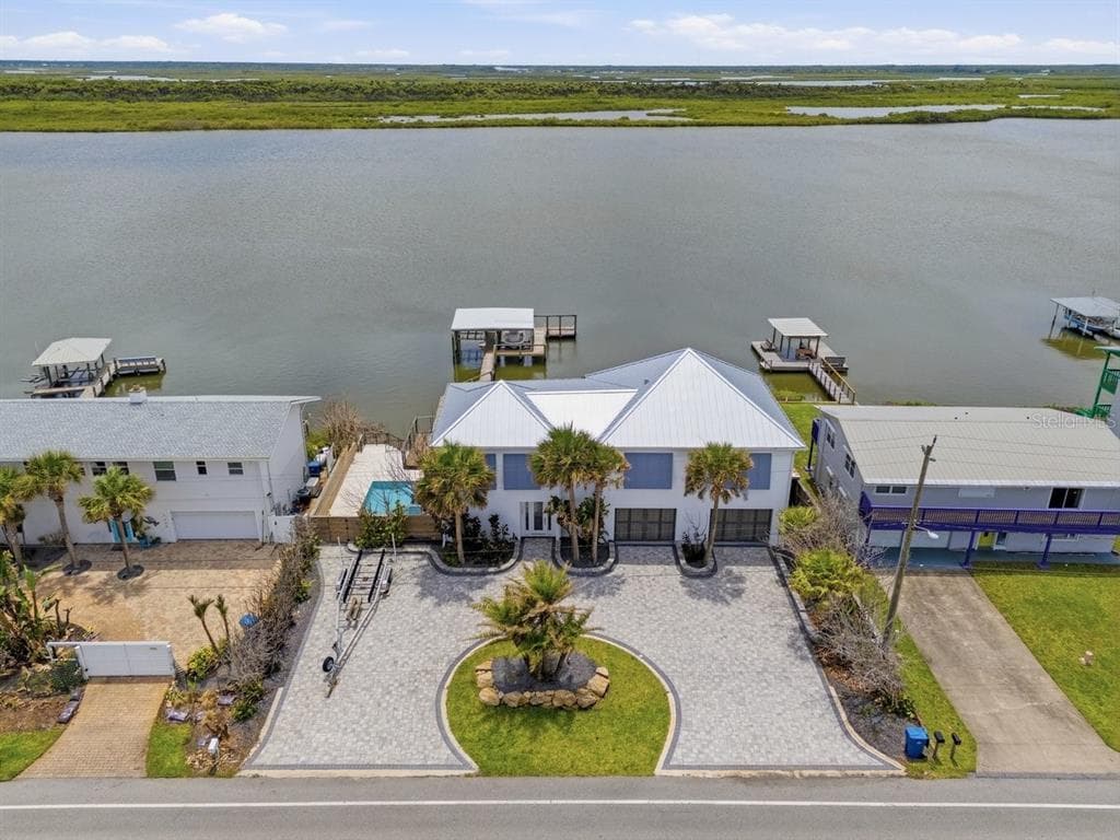 7050 TURTLEMOUND ROAD 1