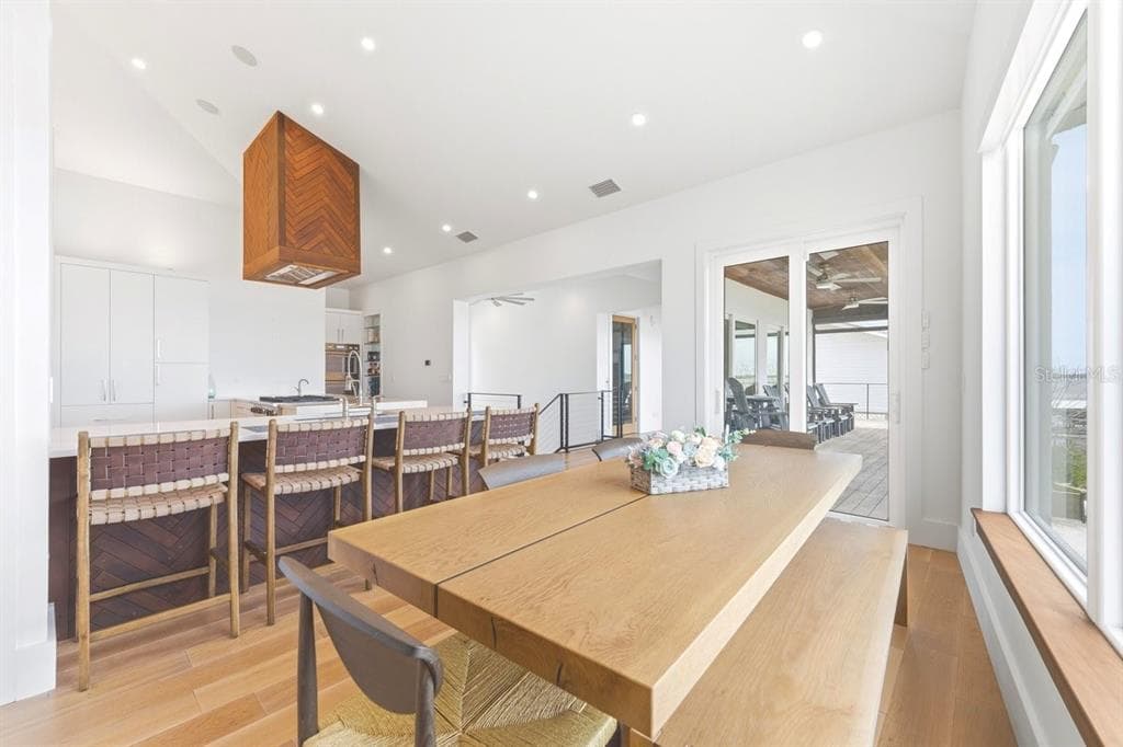 7050 TURTLEMOUND ROAD photo 24