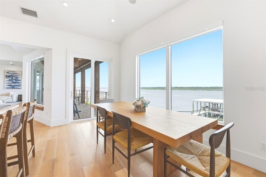 7050 TURTLEMOUND ROAD photo 25