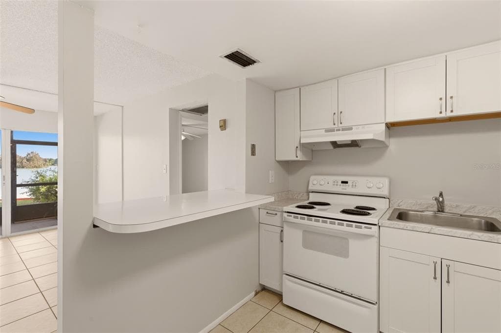 574 ORANGE DRIVE 76 photo 6