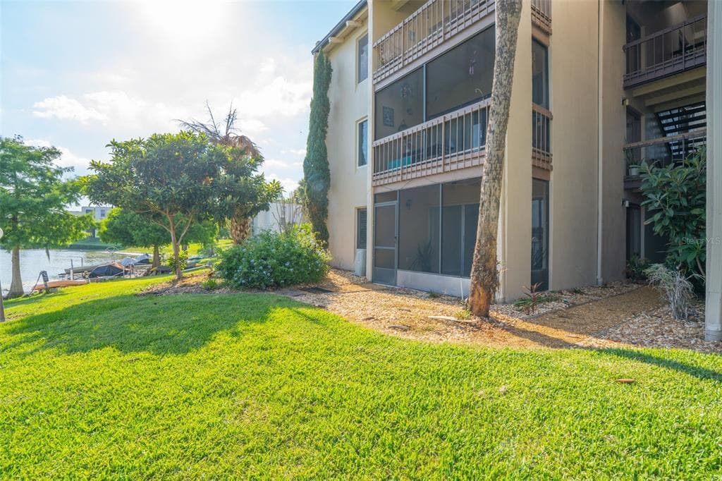 574 ORANGE DRIVE 76 photo 17