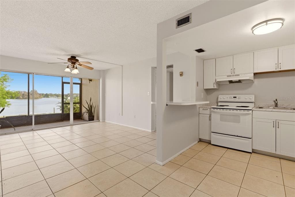 574 ORANGE DRIVE #76 4