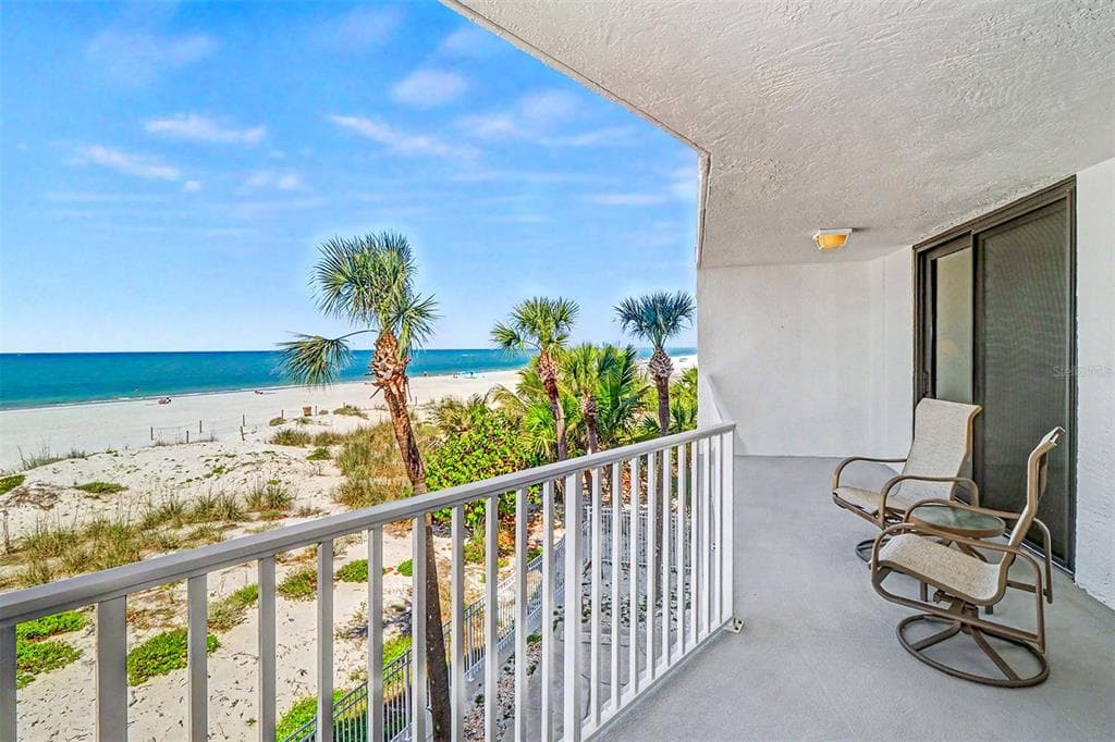 13336 GULF BOULEVARD 204 photo 16