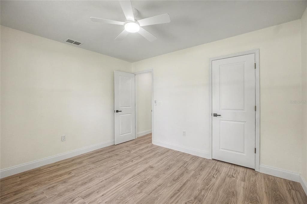 601 136TH COURT E photo 23