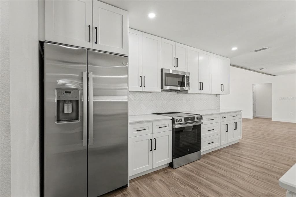 601 136TH COURT E photo 12