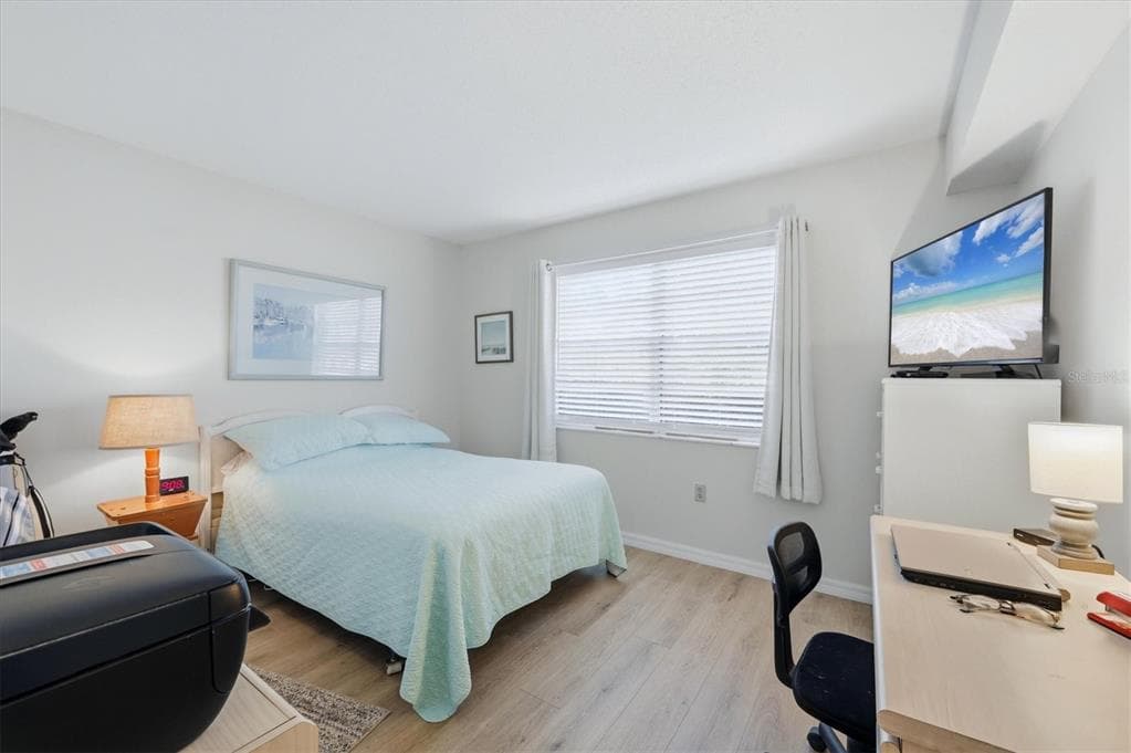 2 QUAILS RUN BOULEVARD 2104 photo 18