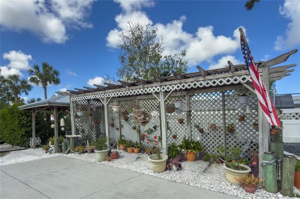 4517 8TH STREET COURT E photo 6