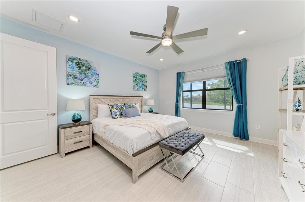 7412 SUMMERLAND COVE photo 23