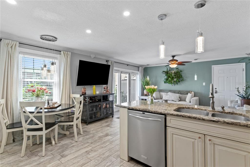 5175 COQUINA KEY DRIVE SE A photo 17