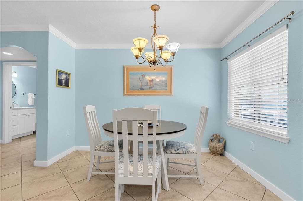 19417 GULF BOULEVARD E103 photo 3