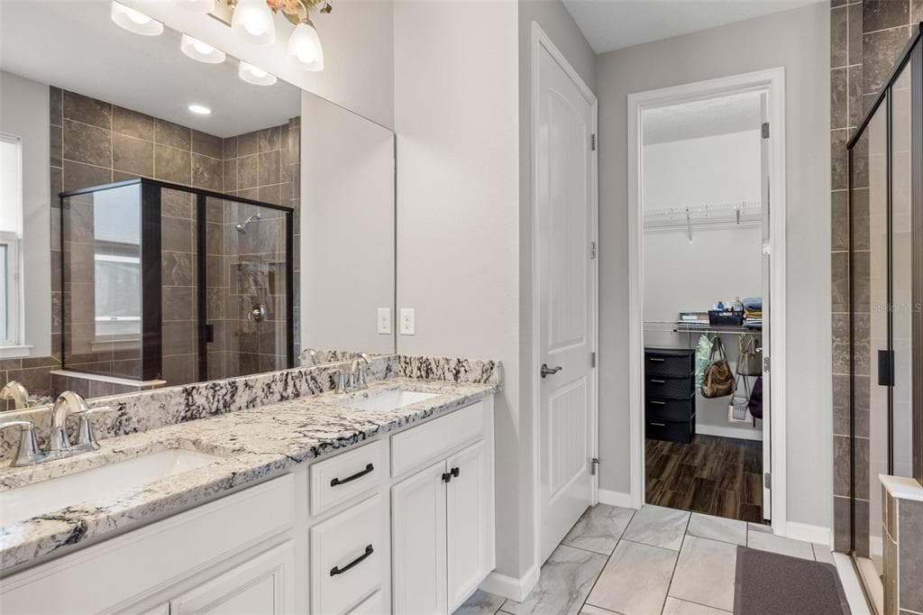 5213 HORIZON COVE photo 20
