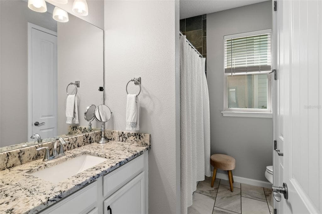 5213 HORIZON COVE photo 25