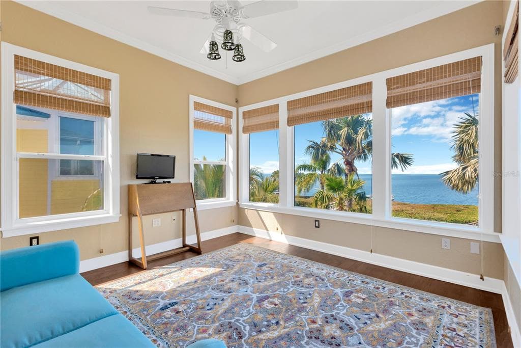 511 SEAVIEW DRIVE photo 24
