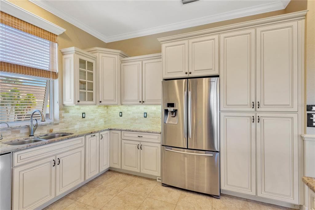 511 SEAVIEW DRIVE photo 18