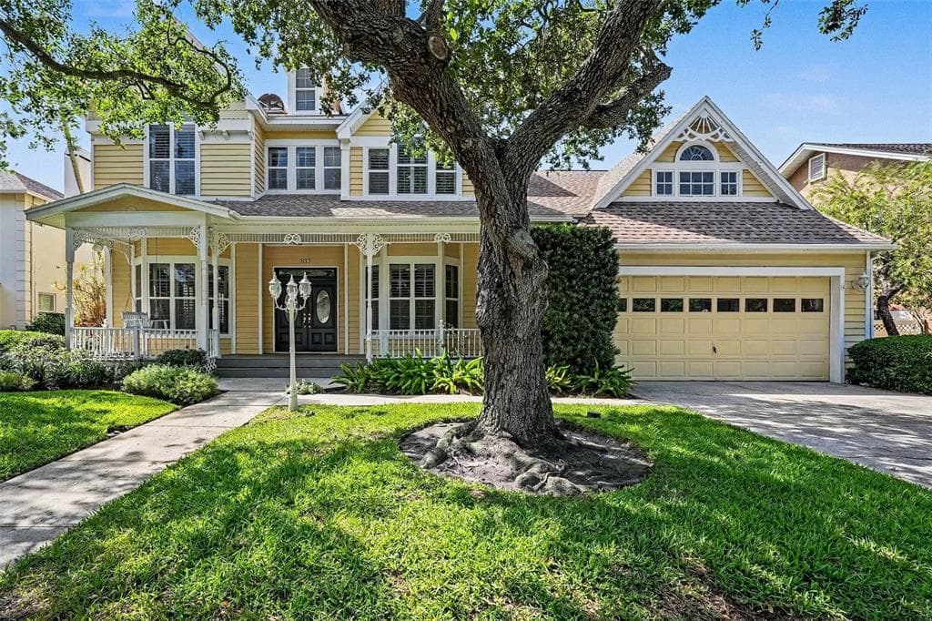 833 MARCO DRIVE NE 1