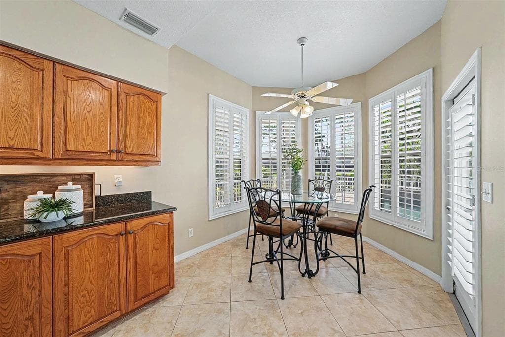 833 MARCO DRIVE NE photo 14