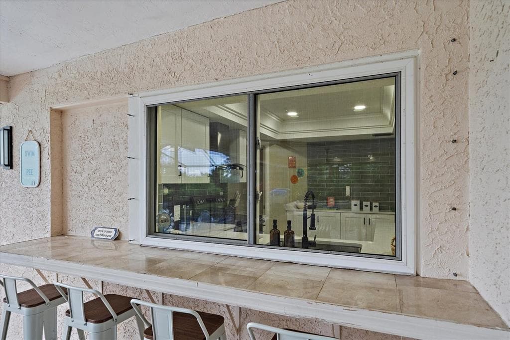 3041 CLIFFORD STREET photo 20