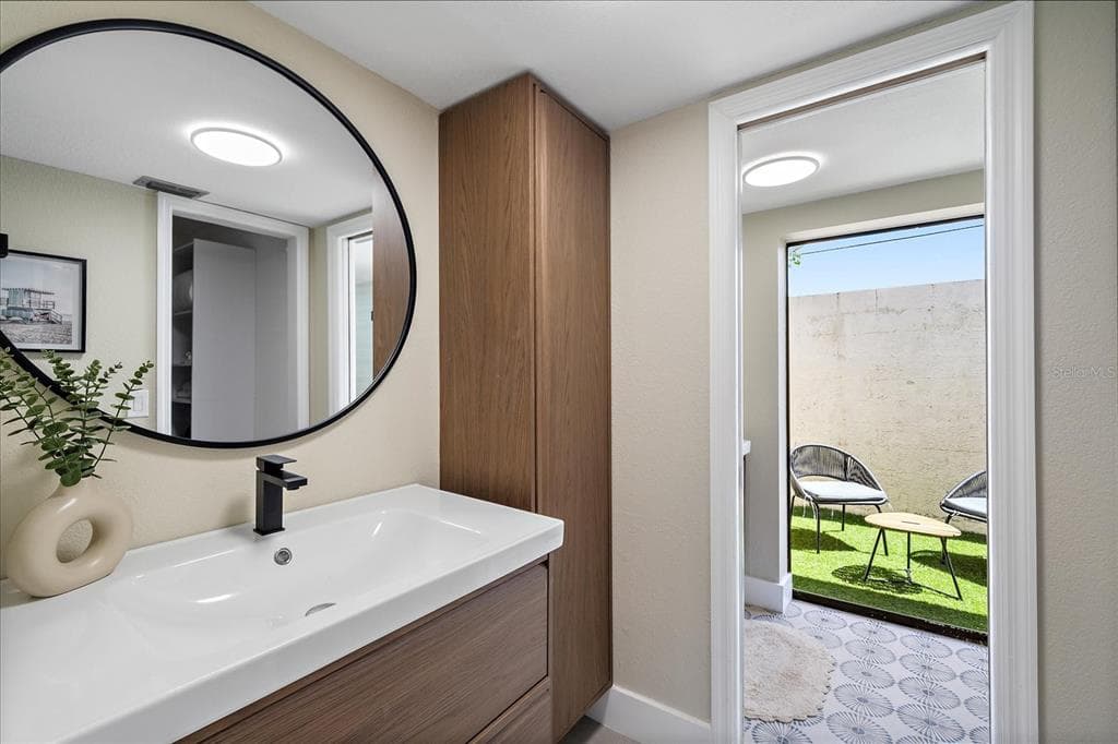 3041 CLIFFORD STREET photo 15