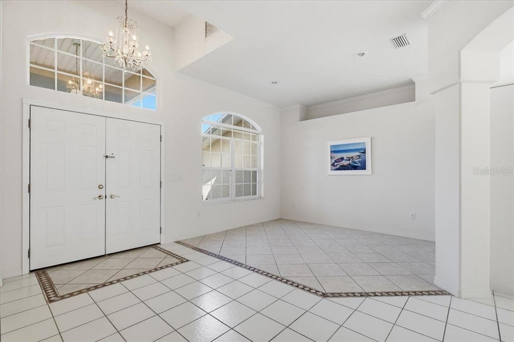 122 BELLEAIRE DRIVE photo 14
