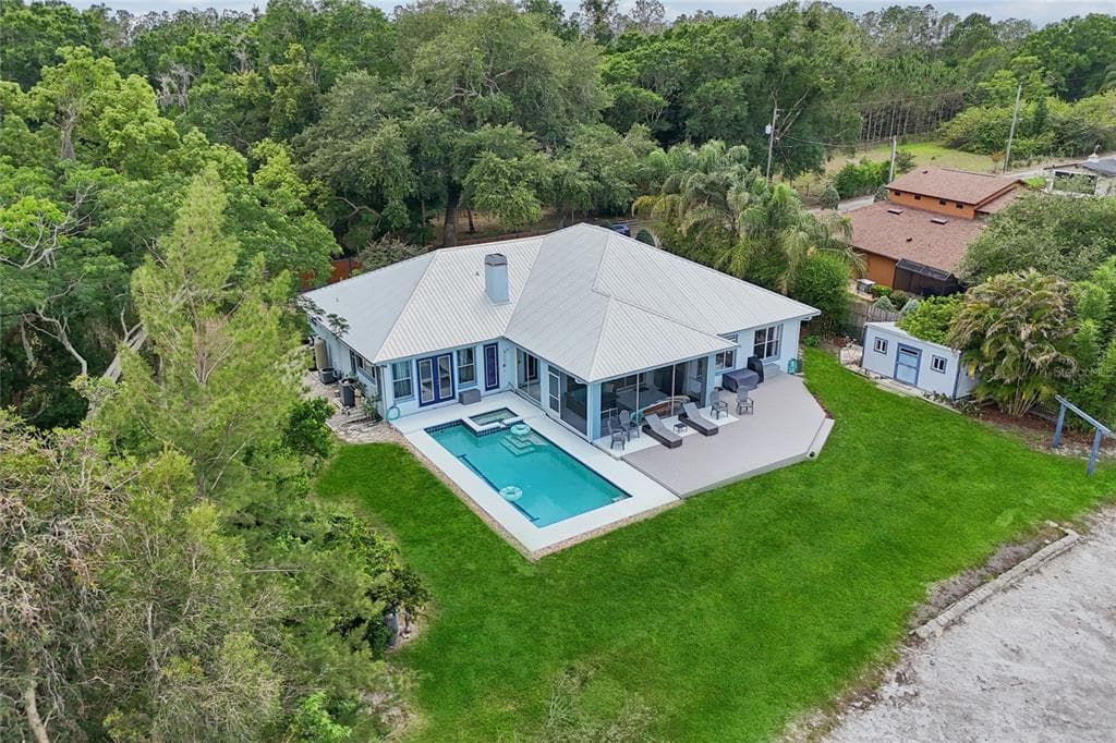 8701 LAKE CALM LANE photo 15
