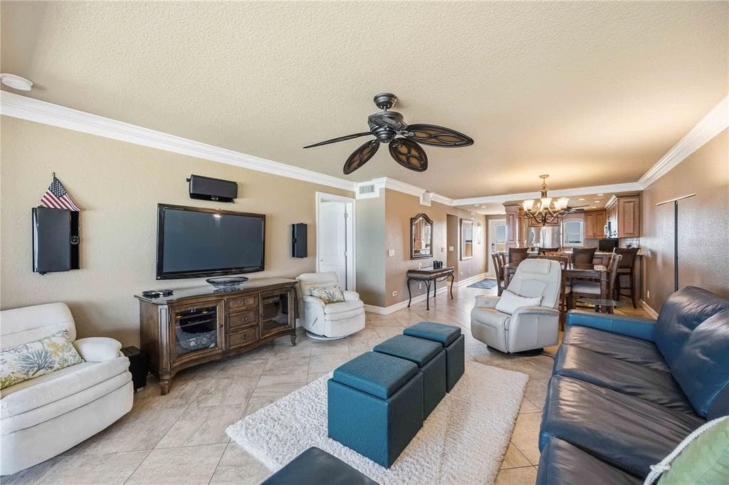 6140 MIDNIGHT PASS ROAD 606 photo 21