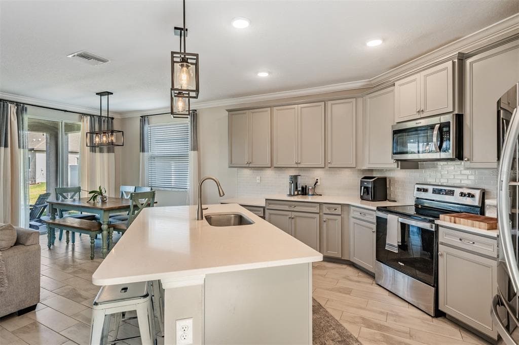 13418 LAKEVIEW OAKS LANE photo 9