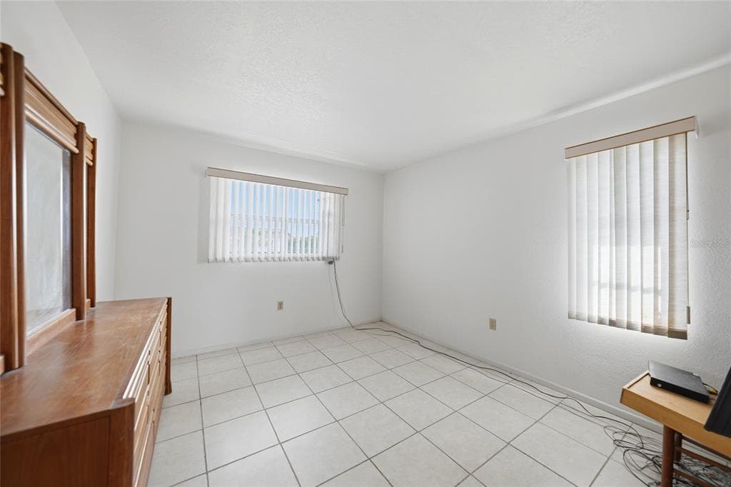 1432 MEDITERRANEAN DRIVE 2B photo 19