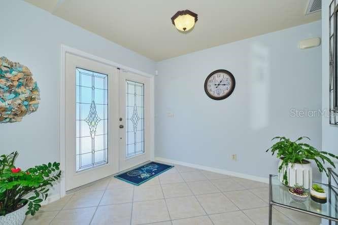 844 NE 6TH AVENUE photo 4