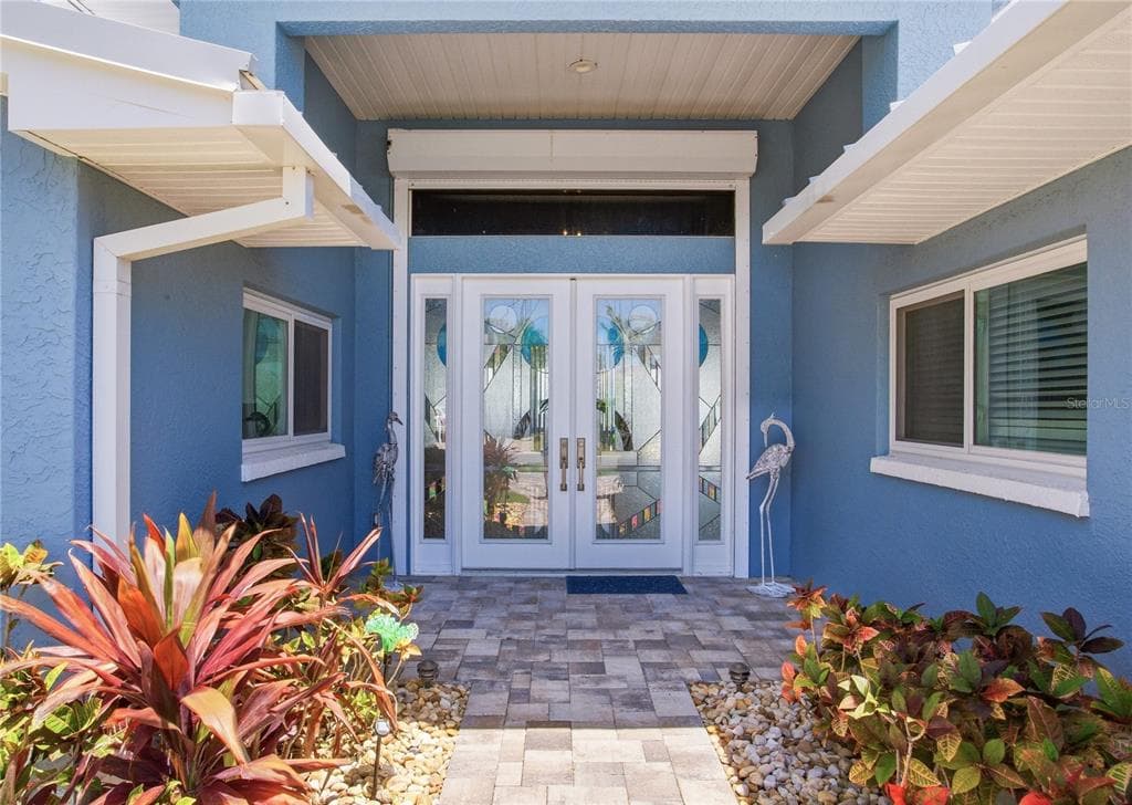 547 JOHNS PASS AVENUE photo 4