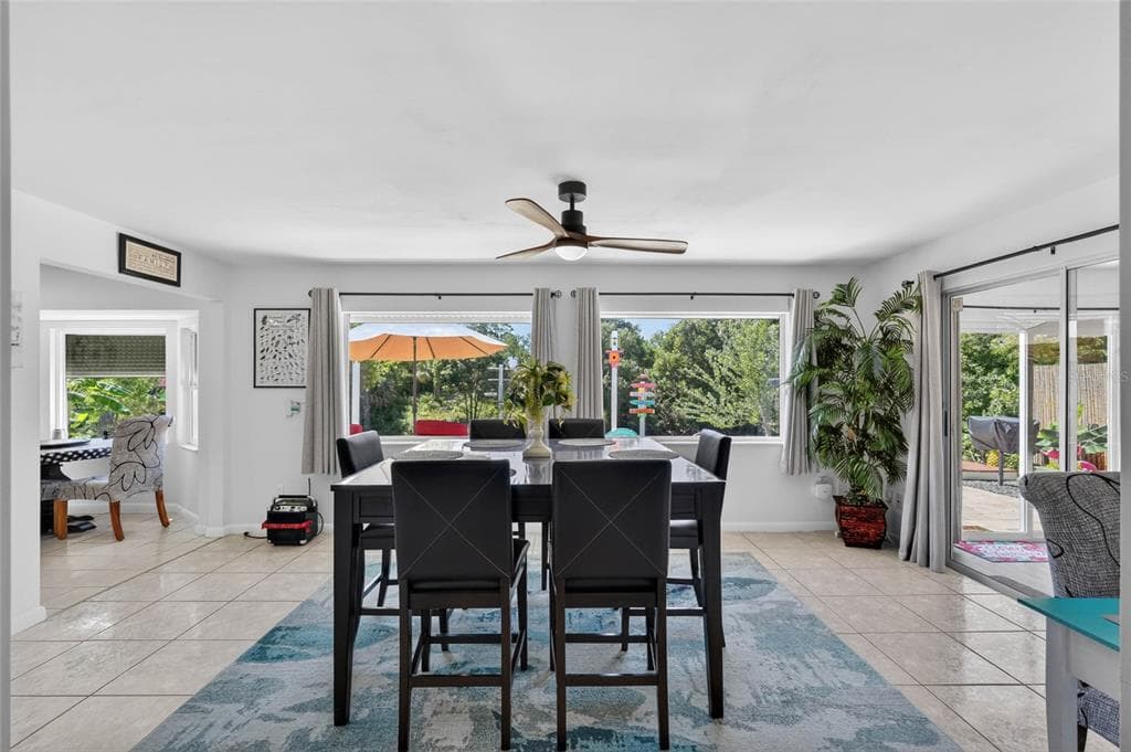 36 FLAMINGO DRIVE photo 24
