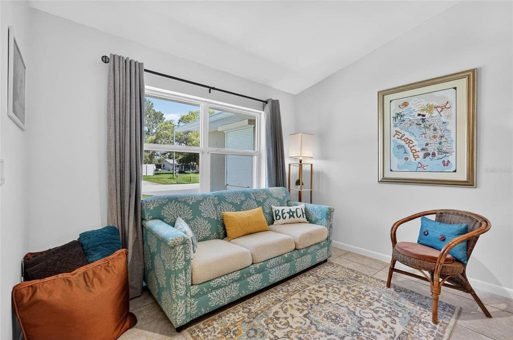 36 FLAMINGO DRIVE photo 18