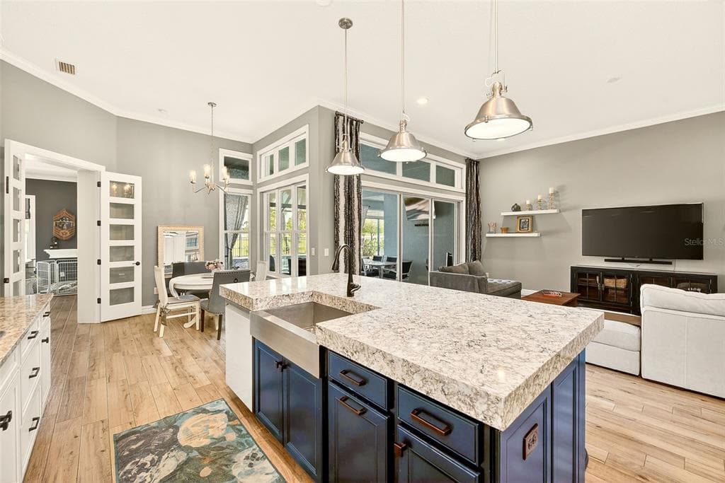 6951 CRESTPOINT DRIVE photo 20