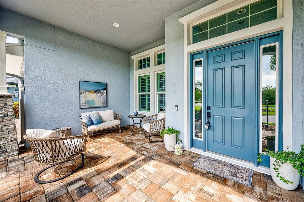 6951 CRESTPOINT DRIVE photo 4