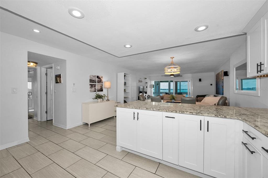 855 BAYWAY BOULEVARD 708 photo 17