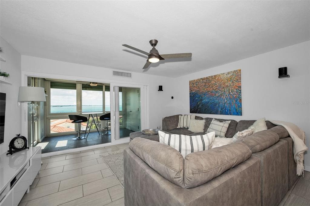 855 BAYWAY BOULEVARD 708 photo 8