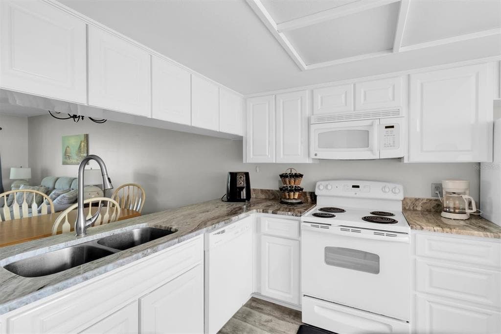 4817 GRIST MILL CIRCLE 4817 photo 8