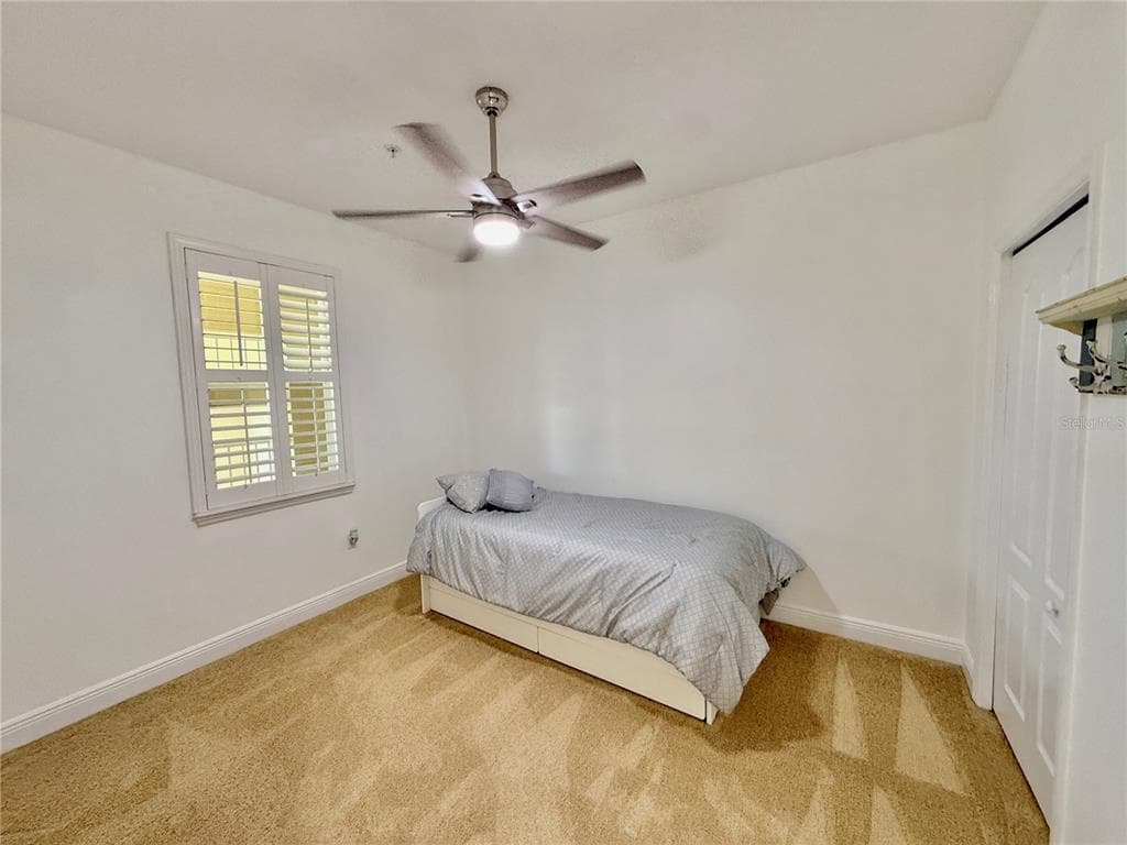 85 RIVERVIEW BEND S 1532 photo 21