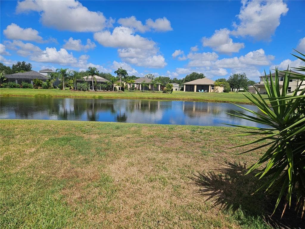 118 PEONY COURT photo 22
