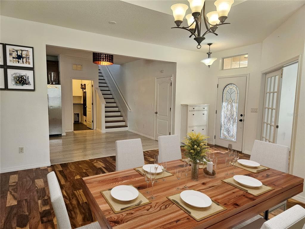 118 PEONY COURT photo 7