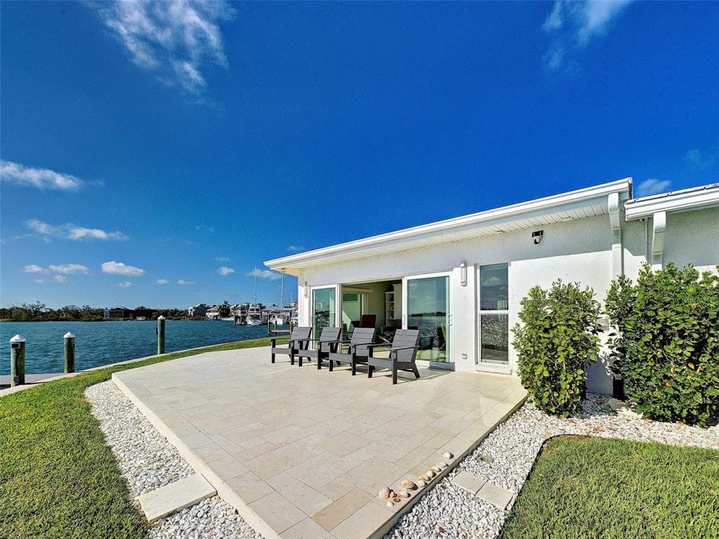 885 WHITE CAP CIRCLE 34 photo 6