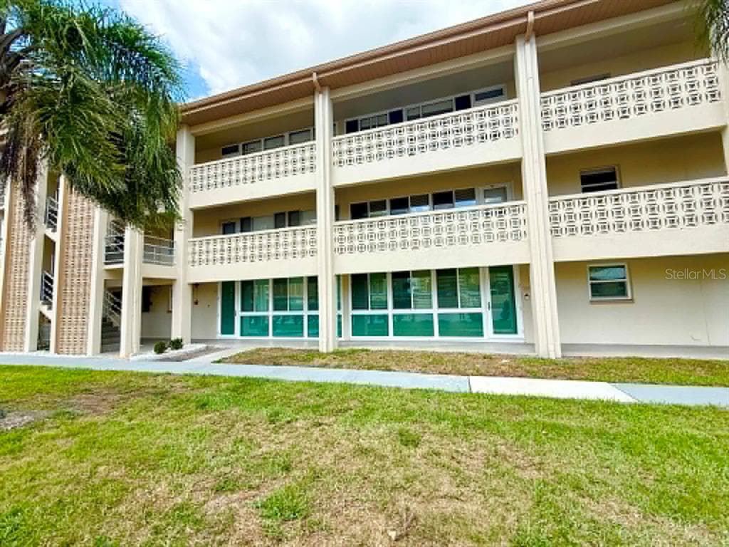 4455 DUHME ROAD 103 photo 3