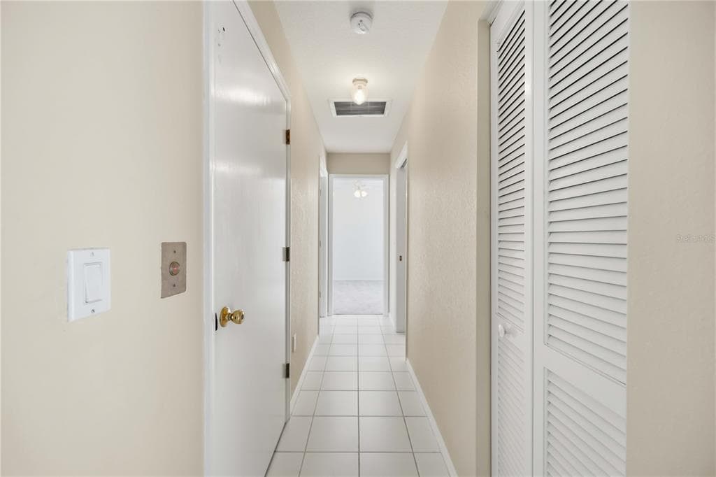 63 CLUBHOUSE ROAD photo 19