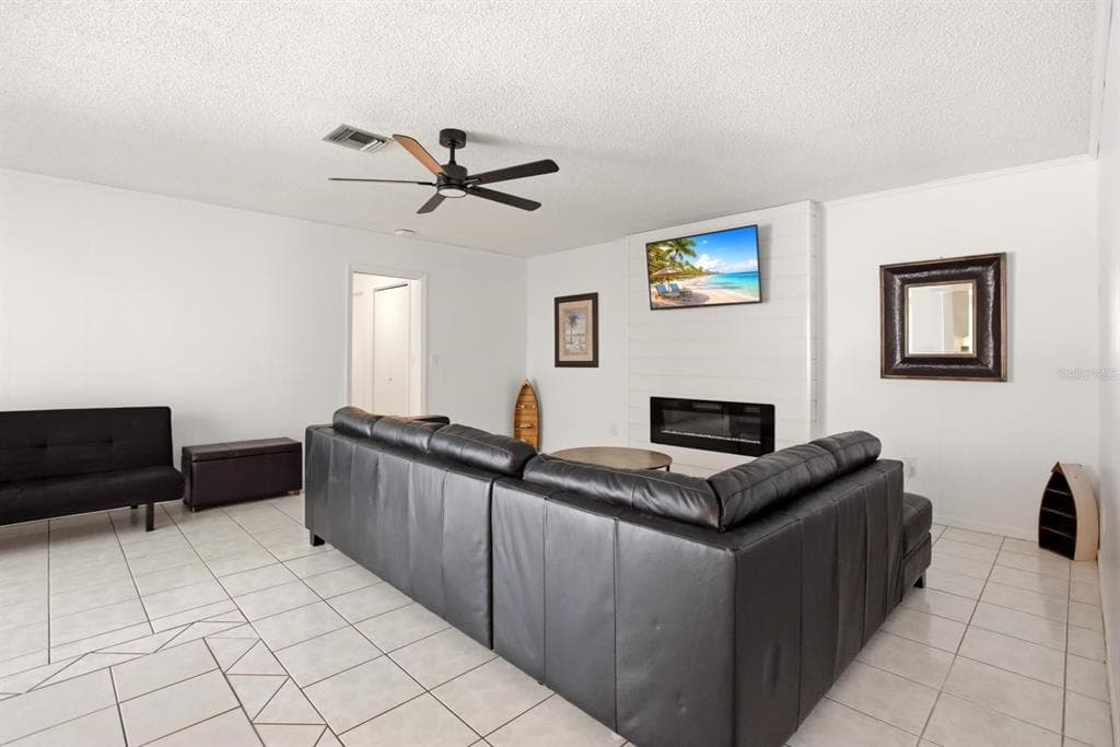 747 BAL HARBOR BOULEVARD photo 16