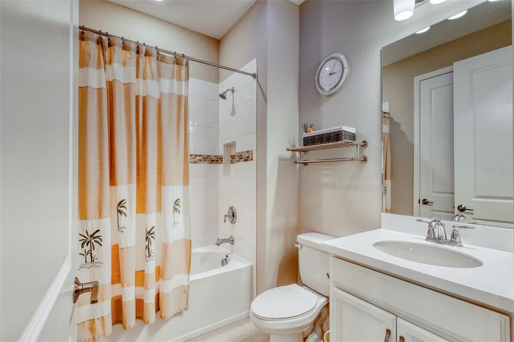 6374 GRANDVIEW HILL COURT photo 25