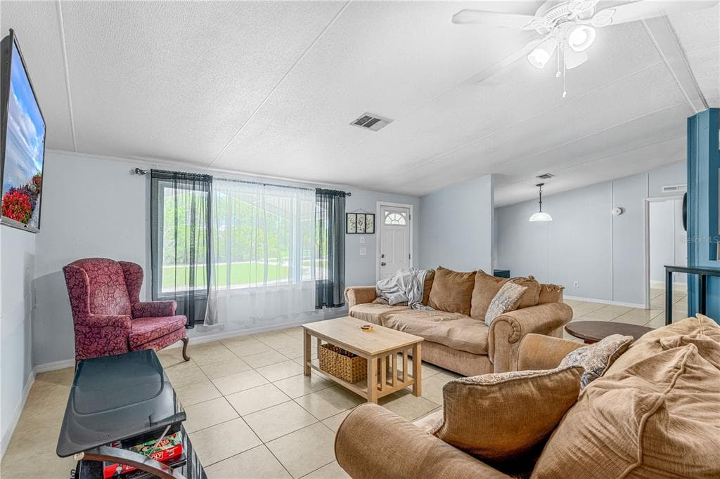 1055 ACEE DRIVE photo 13