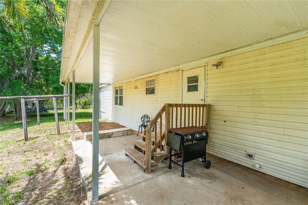 1055 ACEE DRIVE photo 7
