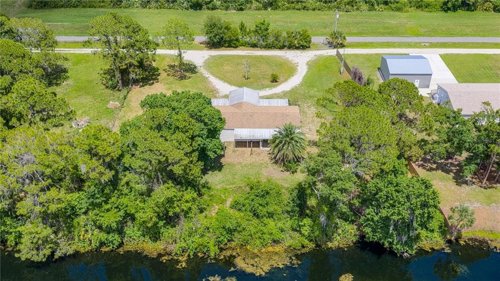1055 ACEE DRIVE photo 3