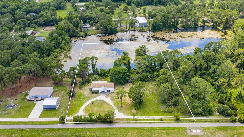 1055 ACEE DRIVE photo 1